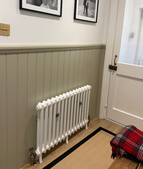 Radiateur CHAMANE 1500W Horizontal blanc 100% connecté INTUIS Radiateur CHAMANE 1500W Horizontal blanc 100% connecté INTUIS
